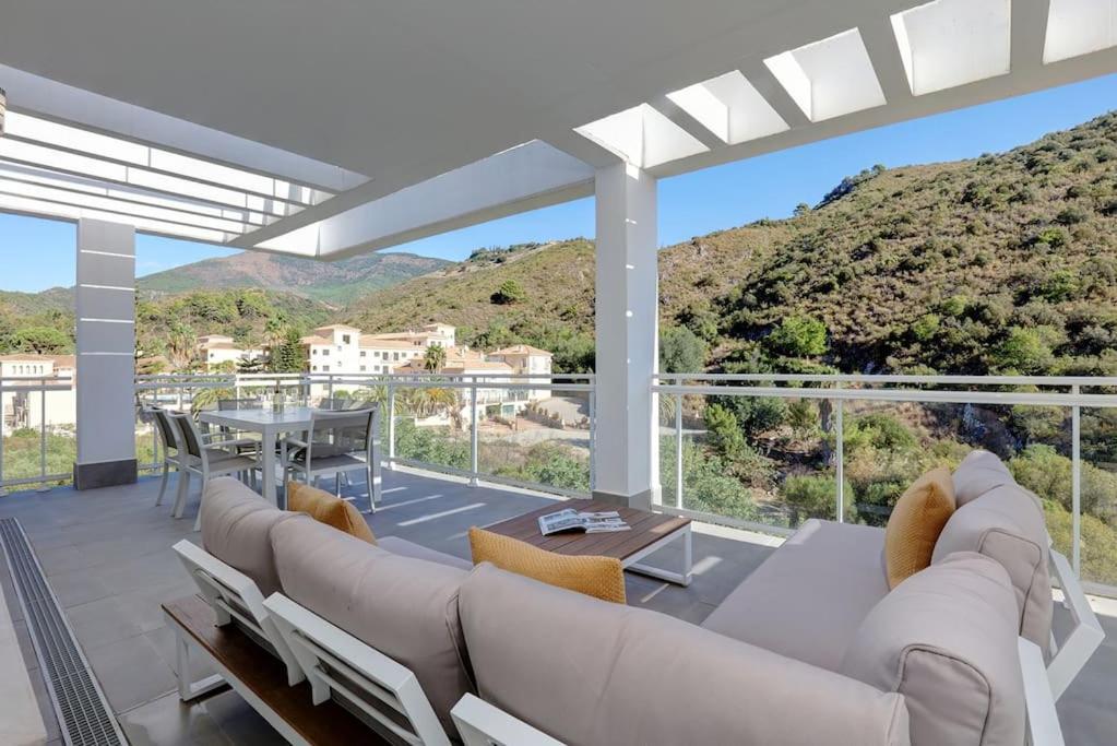 Riverside Benahavis Holiday Rental Apartment Екстер'єр фото